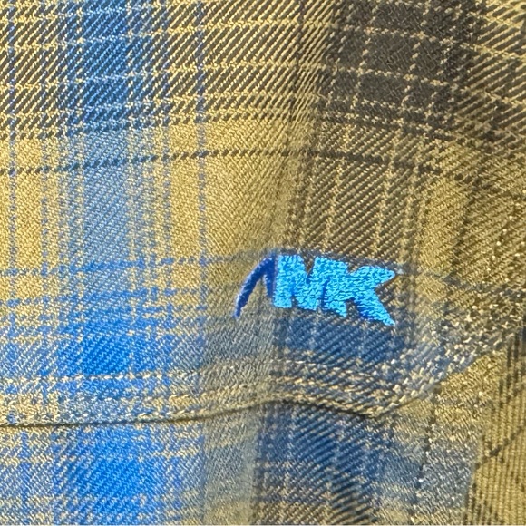 Mountain Khakis long sleeved button up shirt - Picture 5 of 6